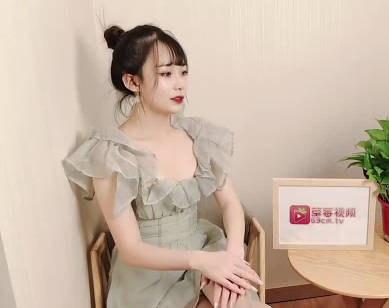 萝莉社x草霉视频.家访老师与学生产生争执最后竟被学生内射