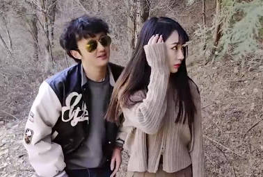 91茄子.带清纯女友爬山不小心被金国公主上身-糖糖