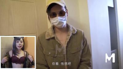 和妹妹玩换装游戏,最后玩过火